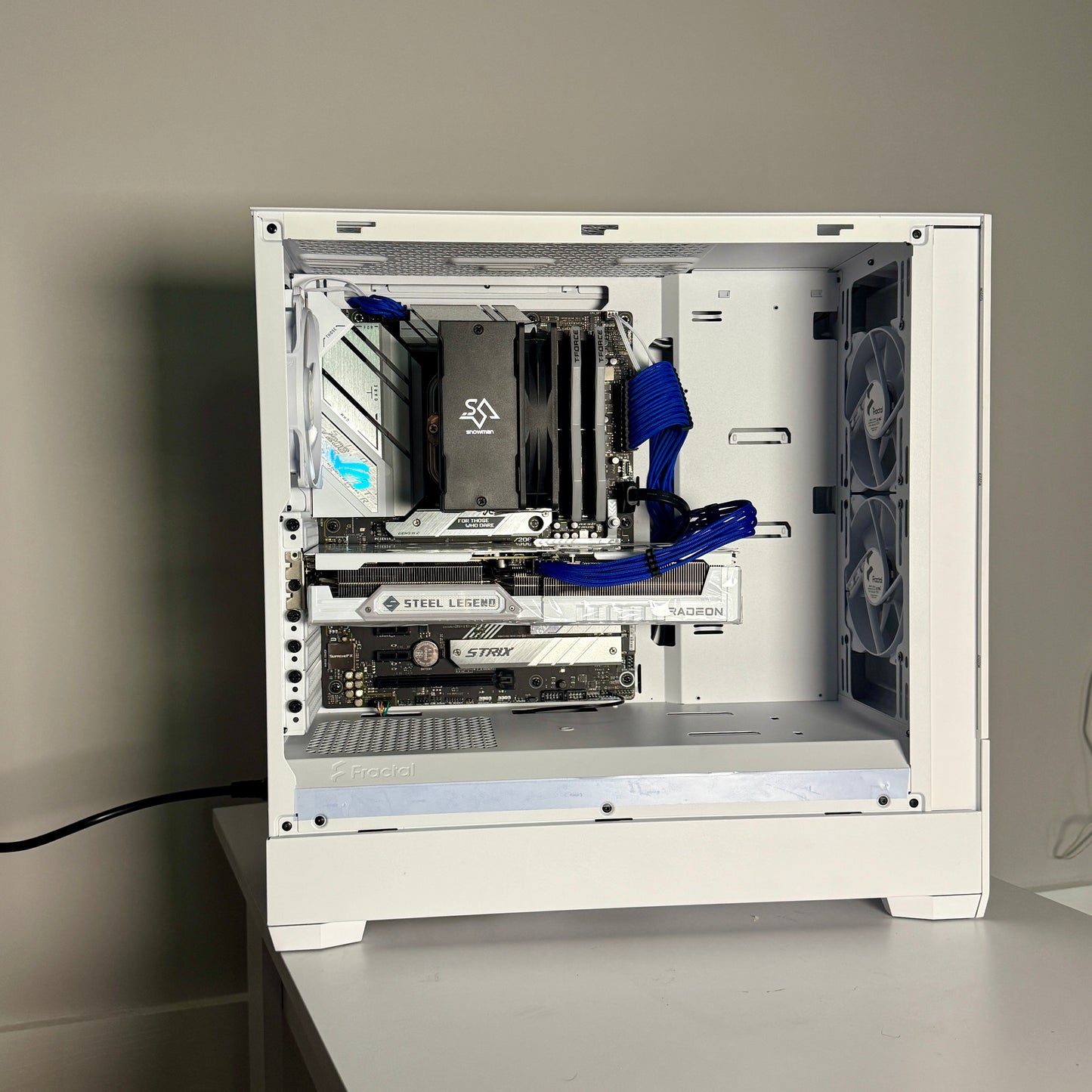 Ryzen 5 9600X + RX 9060 XT 16GB Gaming PC | ROG Strix B650 | 32GB DDR5
