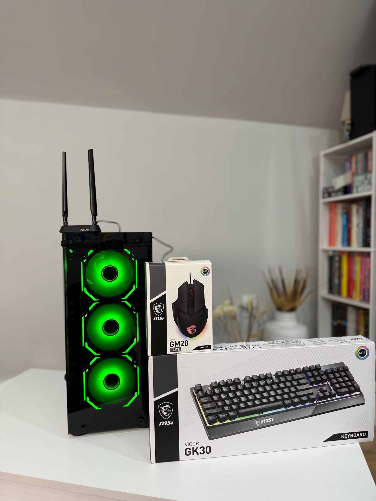 Gaming PC with RX 6800 & Ryzen 5 – 1440p Ultra / 4K Gaming Ready | 32GB RAM | 1TB SSD